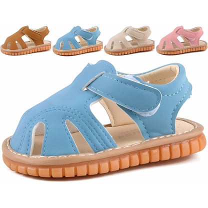 Squeakers – Shoes for First-Step Confidence
